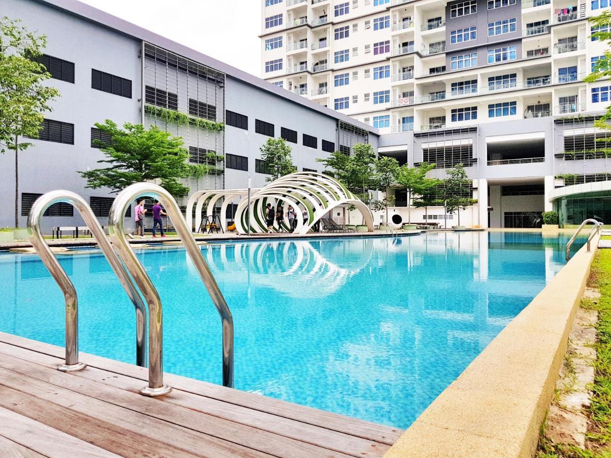 No.8 The Cube @ Puchong Skypod Residence Luaran gambar